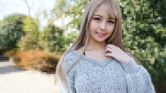 001 - Em gái dễ thương phục vụ ông già bẩn thỉu