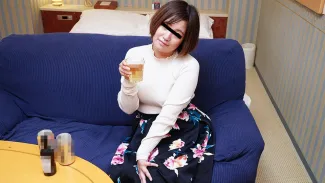 100-Xịt tinh trùng vào bím em gái mong manh